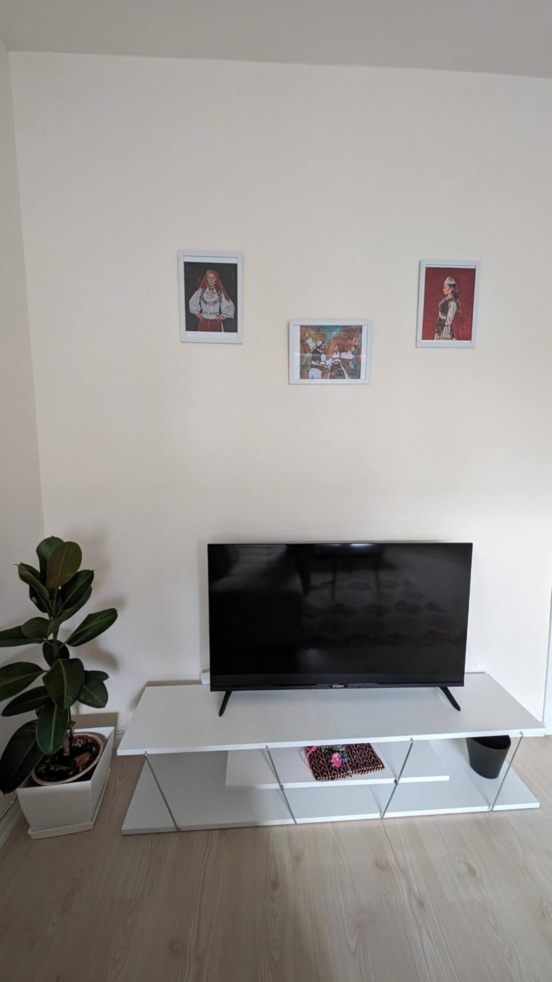 Modern Cozy Apartment 10 Min Walk To Skanderbeg Square تيرانا المظهر الخارجي الصورة